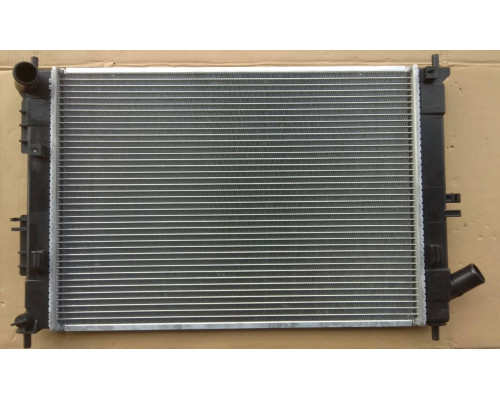 KEMP Радіатор KIA Soul (08-13) KIA Ceed (06-20) Hyundai I30 (12-) Hyundai Elantra (10-)