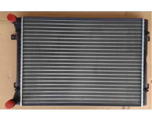 KEMP Радіатор VW Sharan Seat Alhambra 1.9 2.0 TDI 04 600*445 плоскі соти