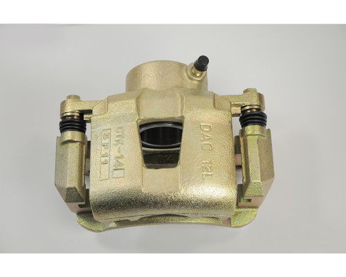 KEMP Супорт передній Daewoo Nubira 97 - L (+скоба)