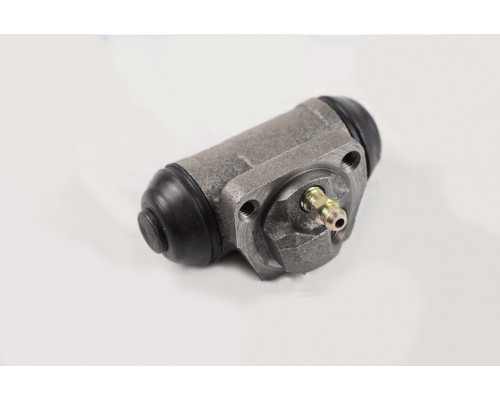 KEMP Циліндр гальмівний задній Ford Mondeo 93-96