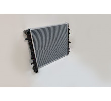 KEMP Радіатор Skoda Fabia VW Polo (9N) 1.0-1.4 16V AC-430*415 (плоскі соти) 6Q0121253J