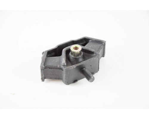 KEMP Подушка КПП MB 207-410