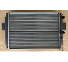 KEMP Радіатор Iveco 625*440 93818439