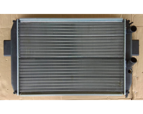 KEMP Радіатор Iveco 625*440