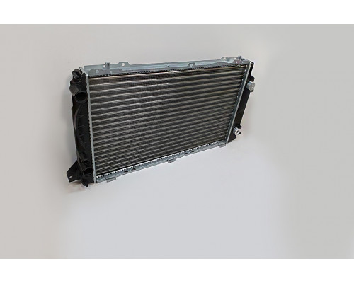 KEMP Радіатор Audi-80 91-94 1.9 TDI 2,0 596*358 АКП