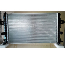 KEMP Радіатор OPEL Astra G Twin Port Astra H 1.6-1.8 04 600*370 1300266