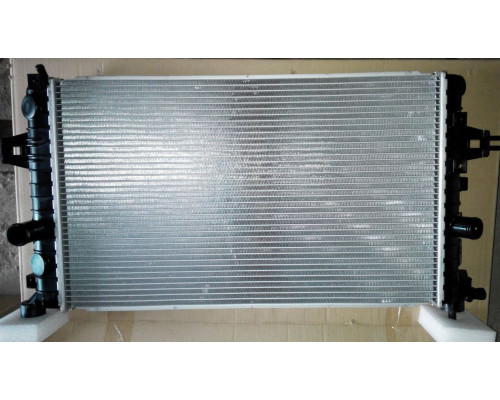 KEMP Радіатор OPEL Astra G Twin Port Astra H 1.6-1.8 04 600*370