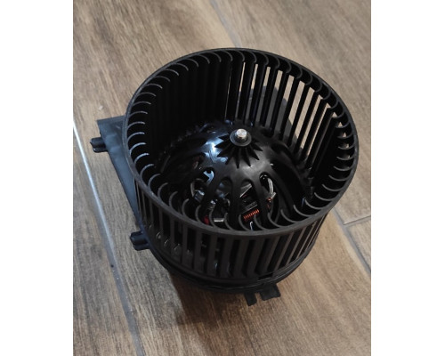 KEMP Мотор печки VW Golf 4, Bora, Skoda Octavia