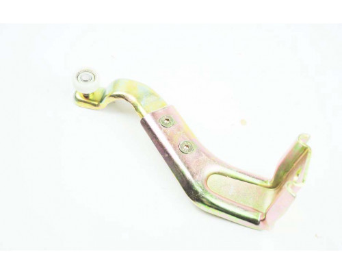 KEMP Кронштейн сдвижної двері MB Sprinter нижній