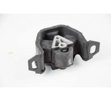 KEMP Подушка двигуна Opel Vectra A Astra F 1.7TD L 0684643