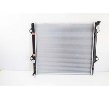 KEMP Радіатор Toyota LAND CRUISER PRADO J150 (09-) 2.7 i 650*597 плоскі соти 646822
