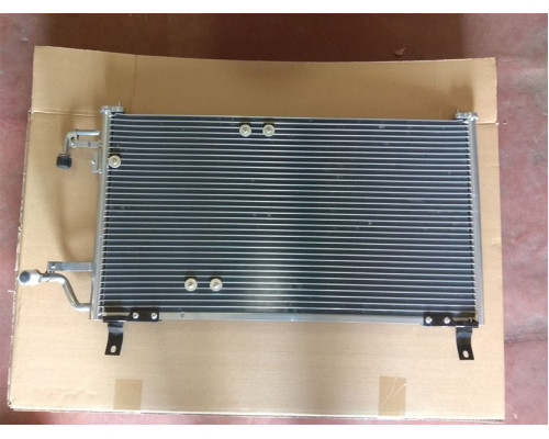 KEMP Радіатор кондиціонера Daewoo Nexia (без осушувача)