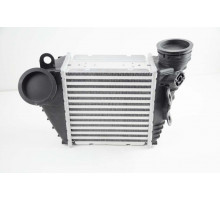 KEMP Радіатор інтеркулер VW Golf 4 Bora Skoda Octavia 1.9 TDi 00 1J0145803AB