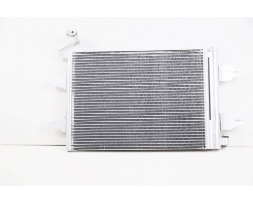 KEMP Радіатор кондиціонера VW Polo Skoda Fabia Romster 01 510*361 (без осушувача)