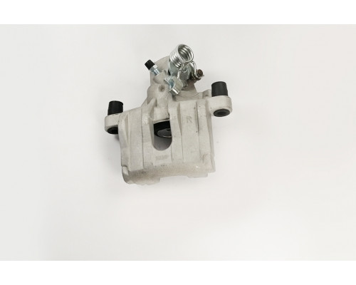 KEMP Супорт задній Ford Focus2 C MAX R Mazda 3 BK 03-08 VOLVO C30/70, S40, V50 03~