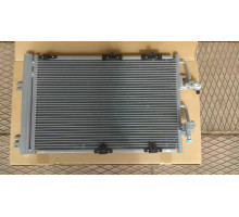 KEMP Радіатор кондиціонера Opel Astra H 1.6-1.8 Zafira 1.8-2.0 587*380 (з осушувачем) 1850097