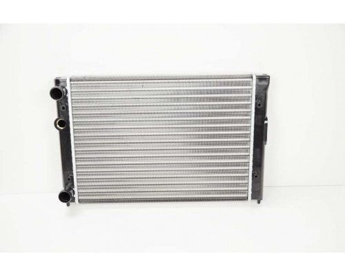 KEMP Радіатор VW Golf-3 92-99 1,4 430*322