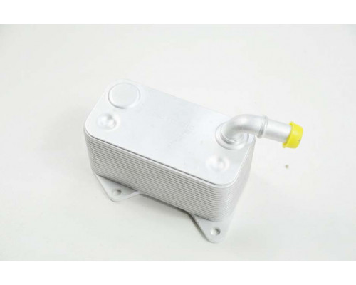 KEMP Радіатор масляний двигуна масло VW/Audi 2.0 FSI TFSI 04