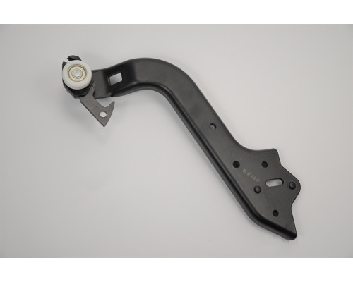 KEMP Кронштейн сдвижної двері VW Crafter 06 нижній