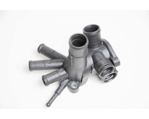 KEMP Корпус термостата VW Golf 2 Polo 1.0 1.3