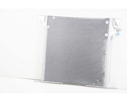 KEMP Радіатор кондиціонера MBVito (638) 540*541 (без осушувача)