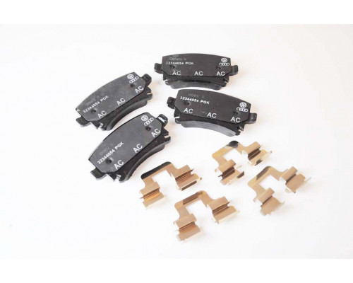 KEMP Колодки гальмівні задні Audi A4 A6 A8 05 VWCadi 3 09