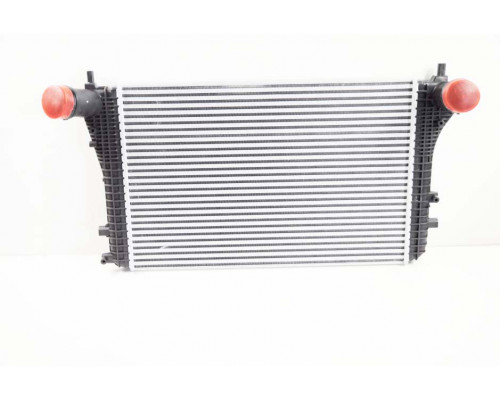 KEMP Радіатор інтеркулер VW Golf Bora Jetta 2.0 TDi 05 615*398