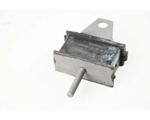 KEMP Подушка двигуна VW Transporter T2 82-91