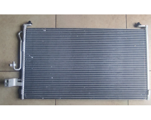 KEMP Радіатор кондиціонера Chery Eastar БЕЗ ОСУШУВАЧА