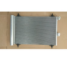 KEMP Радіатор кондиціонера Peugeot Partner 06- 520*360 (з осушувачем) 6455CN