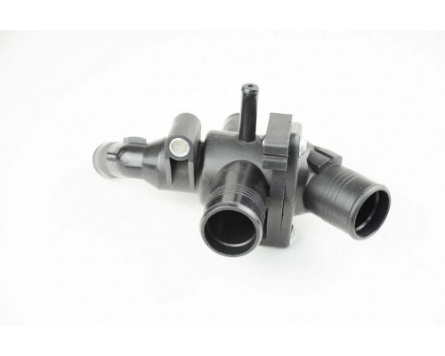 KEMP Корпус термостата з термостатом Ford Transit V184 2.4 DI 2001