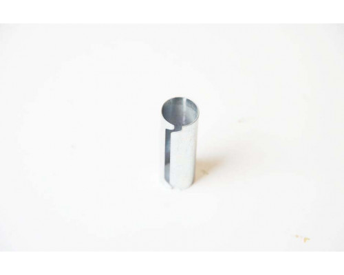 KEMP Втулка сайлентблока поперечного важеля VW Golf Seat (металева)