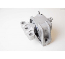 KEMP Подушка двигуна VW Bora/Audi A3 Skoda Octavia A5 1.4-1.6 04 R права 1K0199262AJ