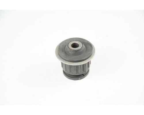 KEMP Сайлентблок передньої балки Audi-80 B2 Passat 88