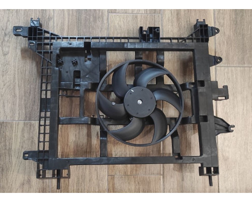 KEMP Мотор радіатора Dacia 2010 Renault Duster (з рамкою) AC-