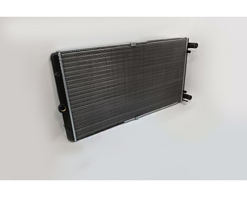 KEMP Радіатор VW Transporter-4 97-03 2.5 TDI