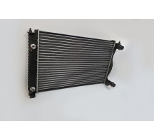 KEMP Радіатор Audi-A6 2.0 TDI 04-11 р. 677*439 АКП AC+ 4F0121251R