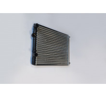 KEMP Радіатор VWPolo Lupo 1.0-1.6 94-00 430*377 6N0121253K