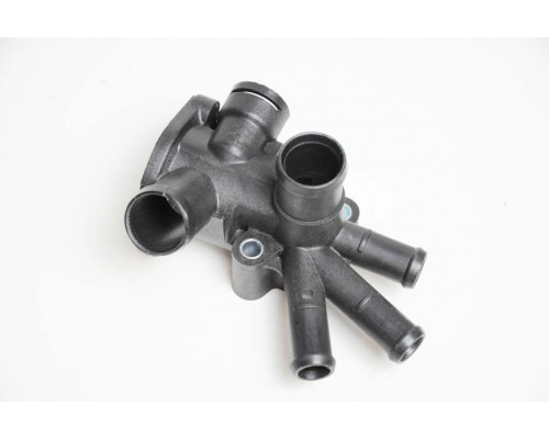 KEMP Корпус термостата VW Golf2 Polo 1.0 1.3 83-91