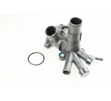 KEMP Корпус термостата VW Golf 2 1.3 87-91 Polo 1.3 86-94 030121117M