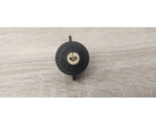 KEMP Контактна група замка запалювання Audi A100 91-97/A80 87-98/A4 95-97/A8 94-99