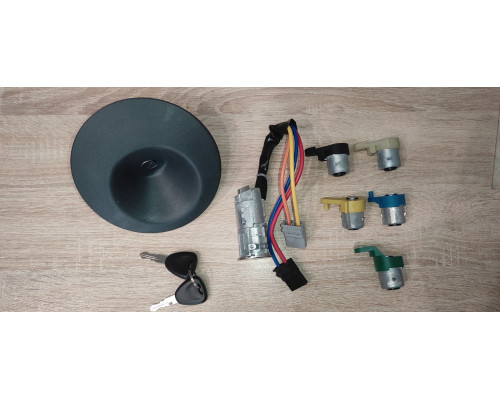 KEMP Комплект замків повний Renault Kangoo 97- (личинки 5 шт, кришка бака, замок запалювання)