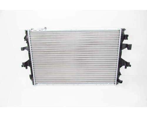 KEMP Радіатор VW Transporter T5 03 2,5 TDI (плоскі соти)