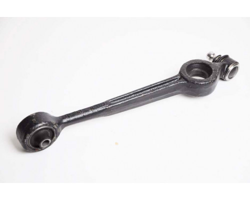 KEMP Ричаг підвіски передньої Audi-100 84-91 передній R правий