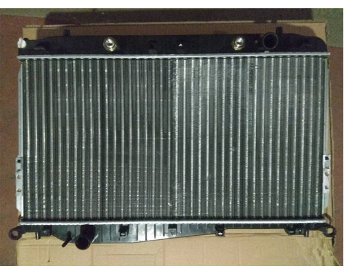 KEMP Радіатор Chevrolet Epica 2.0 мех. 700*374