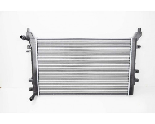 KEMP Радіатор Skoda Oktavia VW Cadi Golf Touran А-3 1.2-1.4 TSI 07 625*408 (доп. охолодж.)
