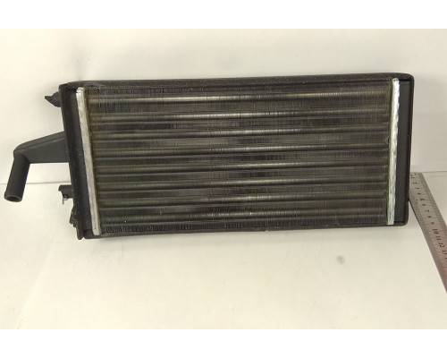 KEMP Радіатор пічки Iveco 310*157