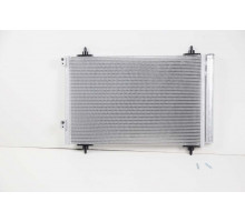 KEMP Радіатор кондиціонера Peugeot Partner Citroen Berlingo C4 08 570*360 (з осушувачем) 6455CX