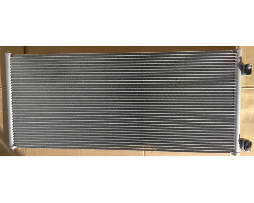 KEMP Радіатор кондиціонера Ford Transit 00 860*361 (без осушувача)