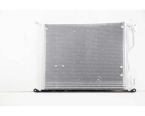 KEMP Радіатор кондиціонера MB S220 580*480 (без осушувача)